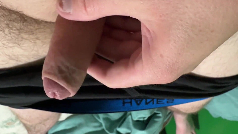 ChuckTaylor: Masturbasi bareng aku