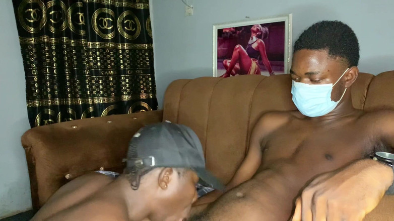 Nastyherrishome: Největší zadek si vezme zezadu od svého spolužáka