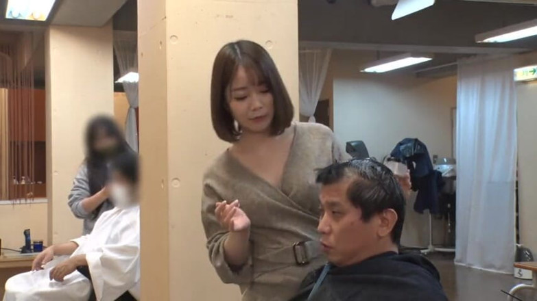 CherryBONBON: 왜 우리의 눈은 여기서 계속 만나는가?