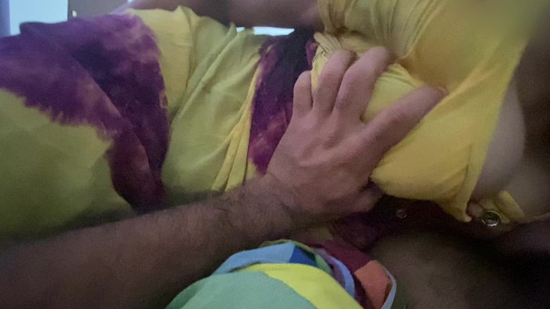 Arabicqueen: Tamil Stepaunty Has White Big Boobs