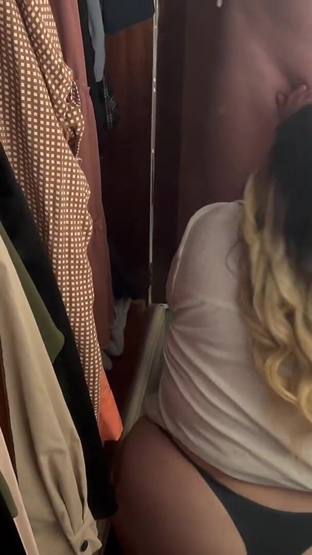 Juicerbbw: The Thong Blowjob