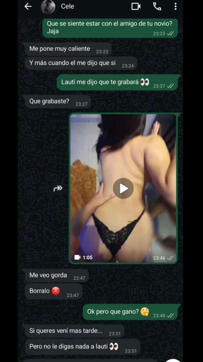 Renatinharj: Vanessinha Ficou De Costas Então O Que Me Restou Foi...