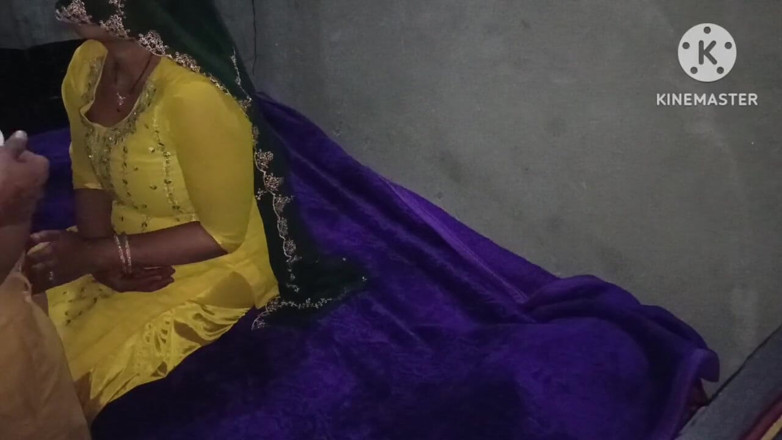 Savita5343: Abang ipar berseronok pada waktu malam dengan adik ipar