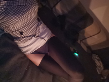 Lisa10: Solo Boy Cum 18