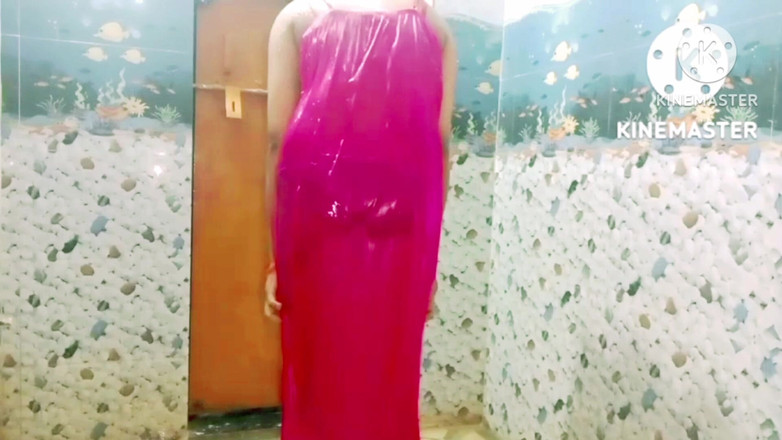 Ankurpriya000: Hete badende stiefzus en hete Bhabhi