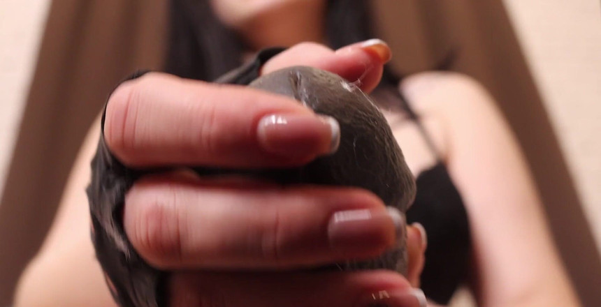 Goddess Misha Goldy: Dnes se odevzdáš mému straponu, protože tohle je tvůj nový...