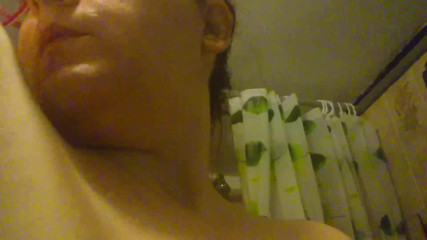 Nicoletta Embassi: Armpits fetish close up