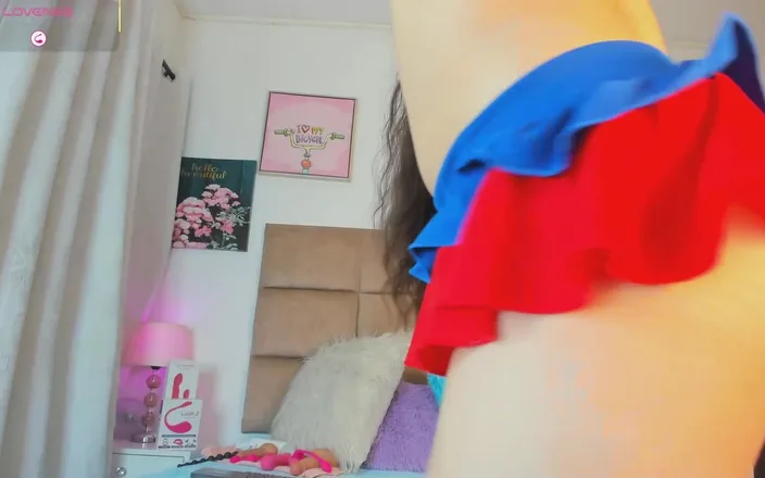 Miajacksonn: Girl with Big Tits Wants to Be Fucked
