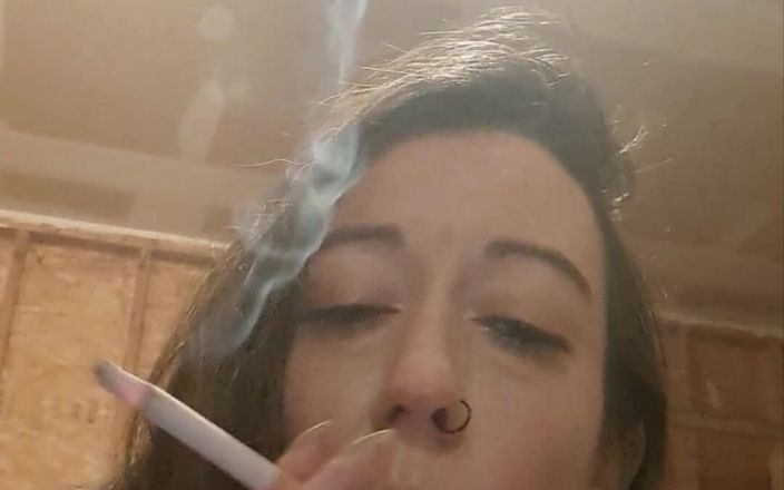 Naughty alchemy: Un sort infusé fume