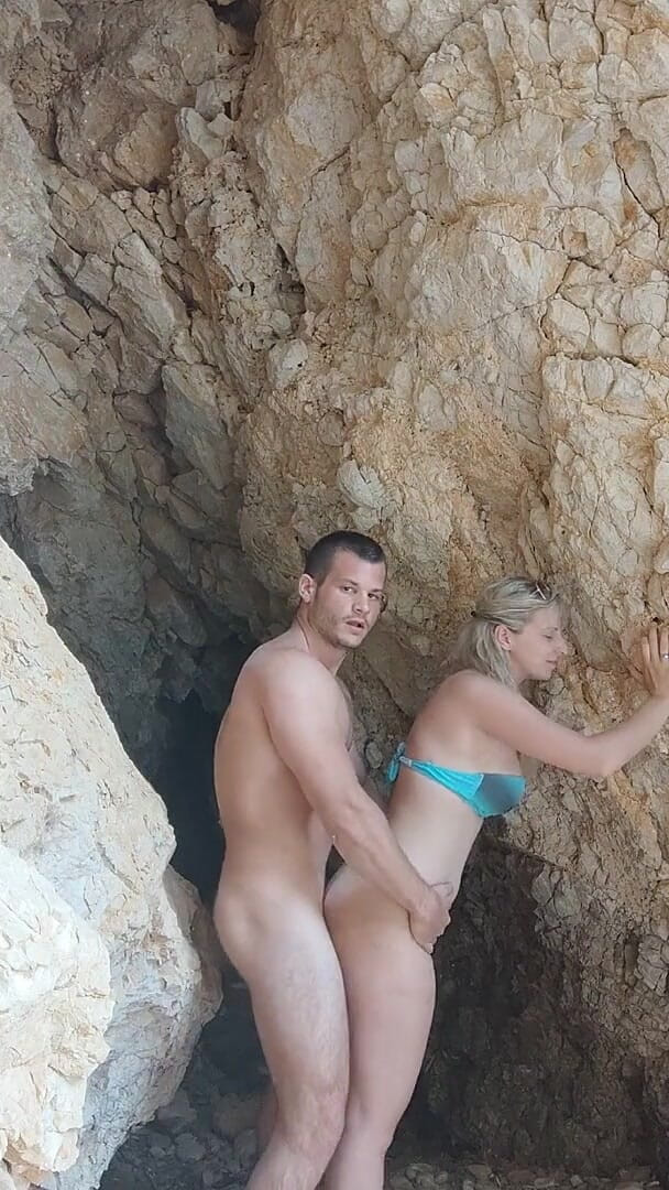 RomanticThuG: Amateur Beach Uncensored Balkan Real Couple