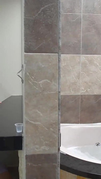 İki çift sikişmek ve değiş tokuş yapmak için club swagger'da bulunuyor - sara sarışın ve jenifer oyunu