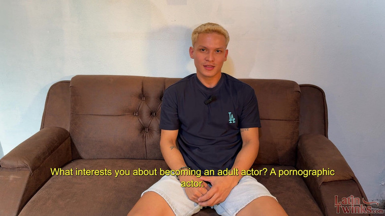 Latin Twinks: Gilbert Moon oyuncu seçmelerinde John Bleck'i sikiyor