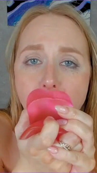 Suck Toes Deepthroat Squirt