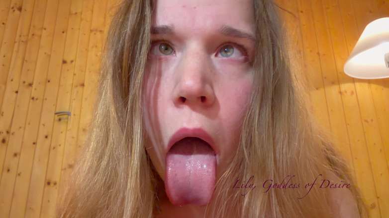 Lily, Goddess of Desire: Uma garota com um rosto ahegao está cavalgando você