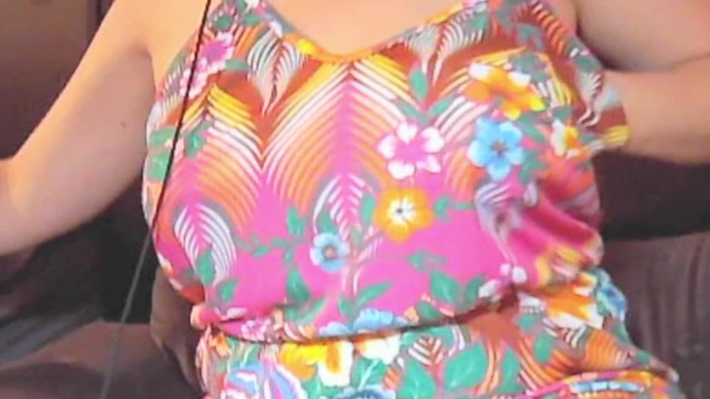 Minhaesposaparaoutro: Моя дружина показує пизду і великі цицьки