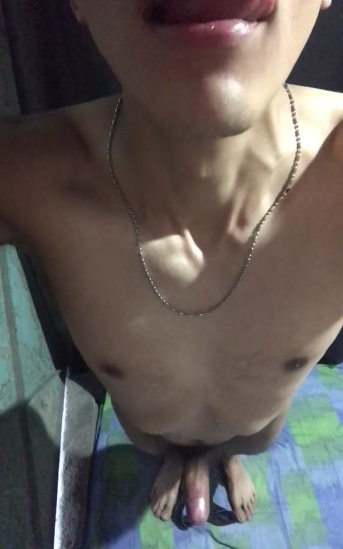 RabbitSex: 널 위해 부자 자위하는 젊은 남자