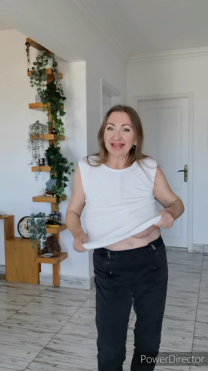 MariaOld: Enormi tette naturali che rimbalzano da una calda GILF