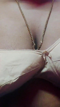 Mohini Bhabhi cu iubitul prins sex în camera de hotel