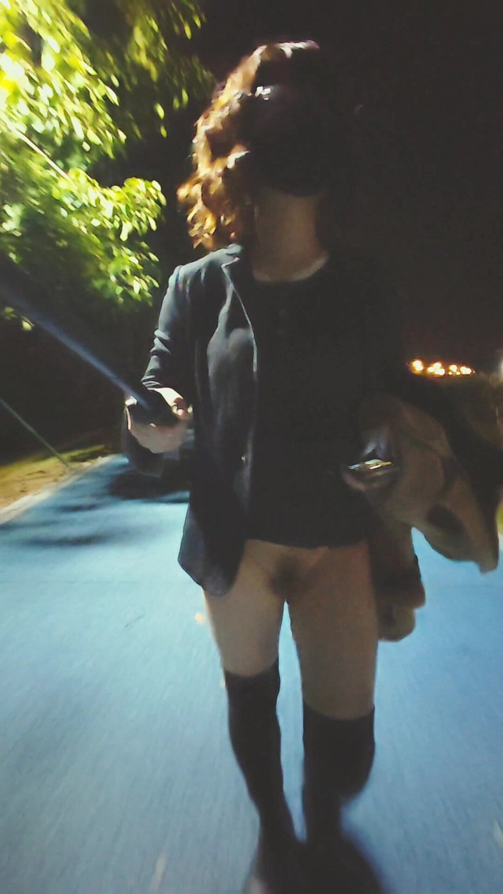 cd_vv: Visar upp min slampiga rumpa på vägen Del 14