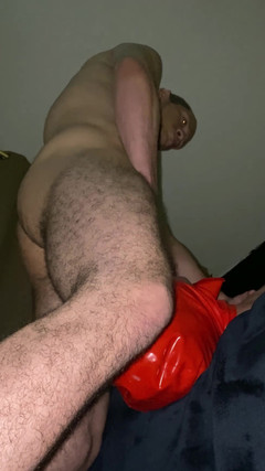 Danmel X: 当我用你的喉咙时保持沉默