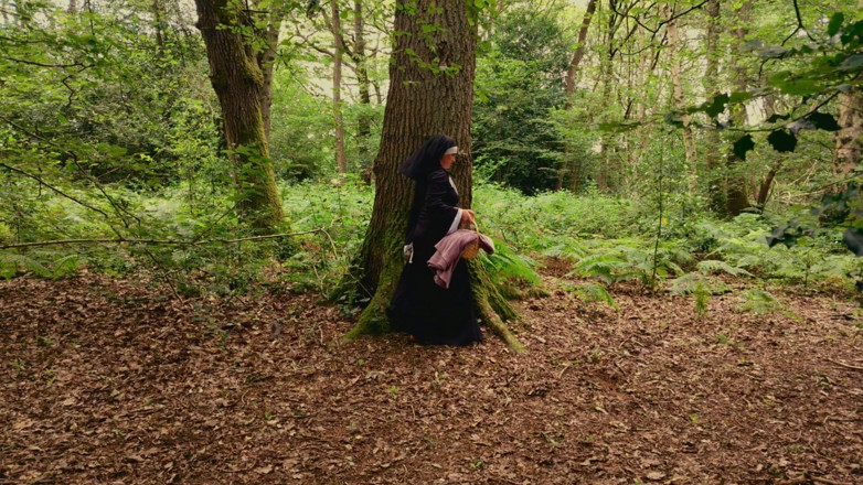 Kylie Britain Adventures: Tiga Keseronokan untuk Nun Kylie