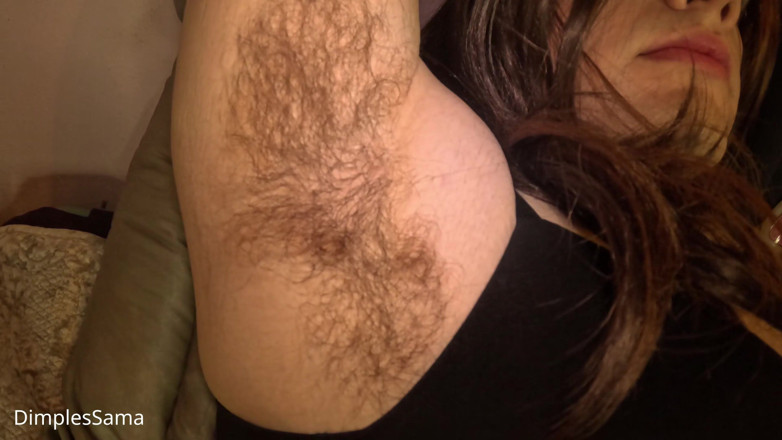 Miss Dimples: Sniff My Hairy Armpits