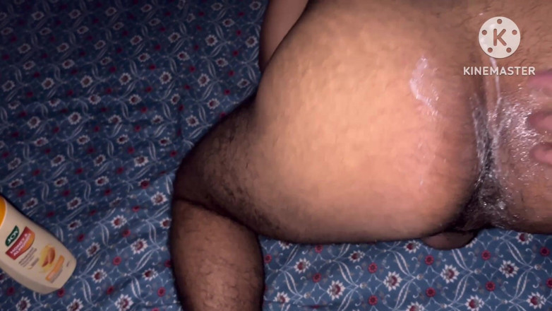 Desi__Panda: páni Hetero Freind velký zadek bez sedla půlnoční