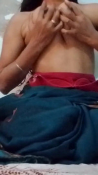 Desi Bhabhi Ki Video Velká prsa