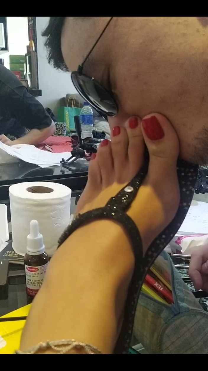 KiffaFeet: Vídeo eksklusif dengan Havaianas Sandal baru saya