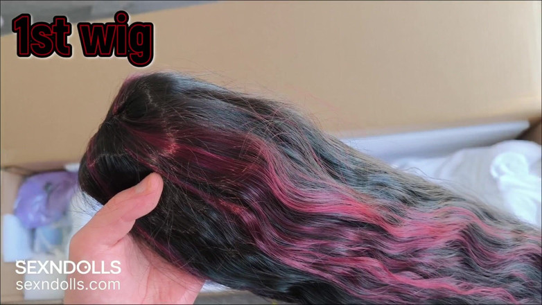 Sex 'n Dolls: Sex Doll Unboxing ASMR and Rubbing Tits