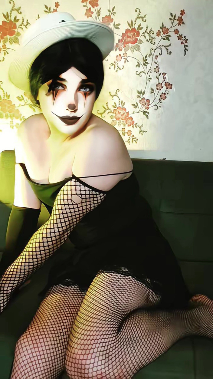 Kitty_Cross: Petrecere mini rochie sissy White Body Fund mare fund mare...