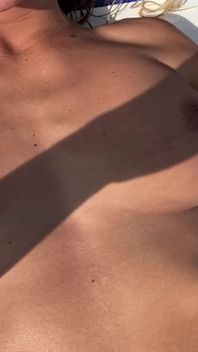 Never Miss an Opportunity to Flash My Tits and Pussy