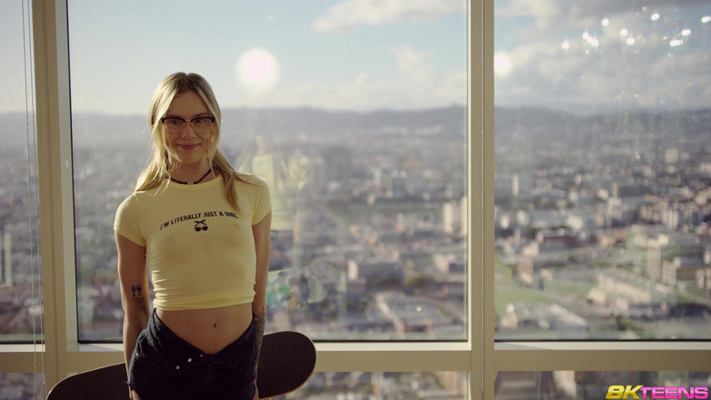8KTeens: 8kteens - ¡dylan Quiere Polla Moore!