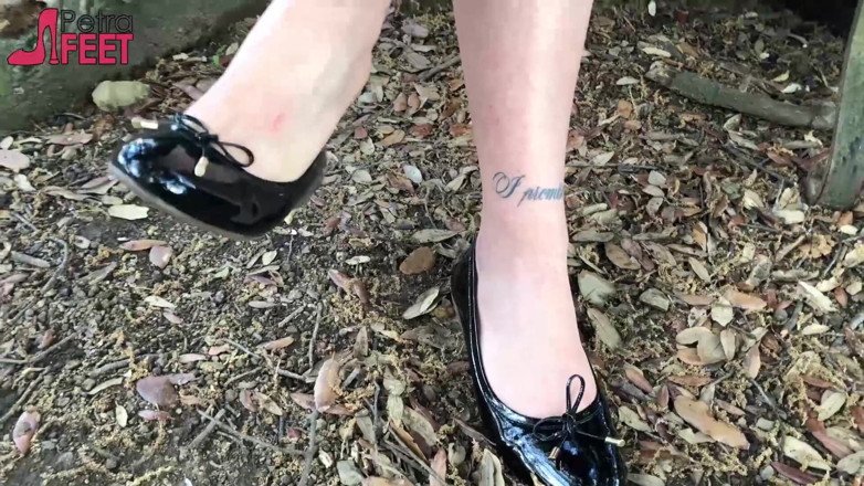 Smokin Fetish: Remaja panas merokok di taman