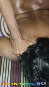 Ibu rumah tangga senja asal tamil dan tukang pijat bagian 3