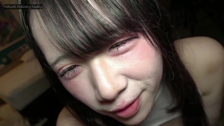 Studio Modern Shunga - JAV: Silkstride Vysoká F-cup kráska přepětí v punčochách, Jízda oblečená teplo...