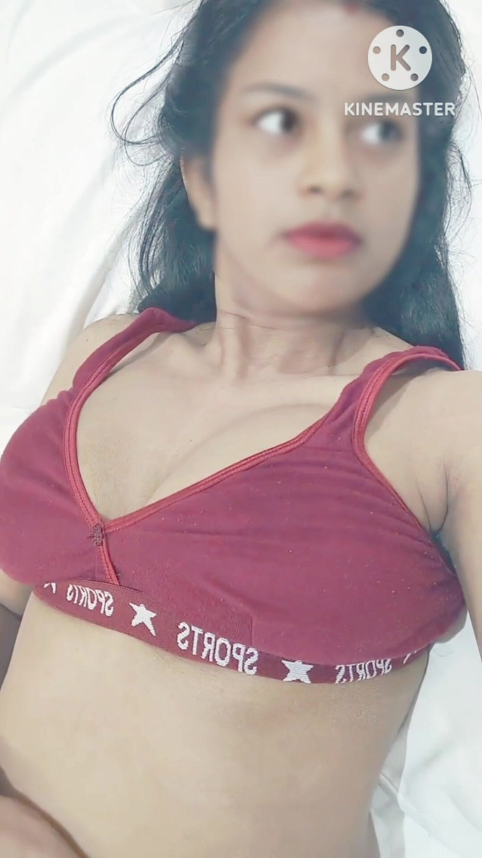 Nisha bhabhi ki chudai: 거유 우유를 떨어뜨리고 누르는 인도 바비