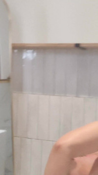 Künstlerische solo-bad-masturbation - mein geheimes ritual für ultimatives vergnügen