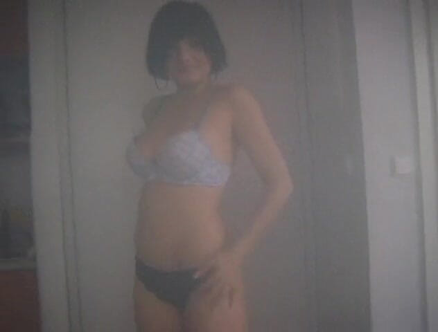 Flash Model Amateurs: Gran belleza culo muestra su cuerpo caliente en el casting