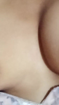 Vášnivý sex s přítelkyní s dokonalým tělem s velkými přírodními kozami