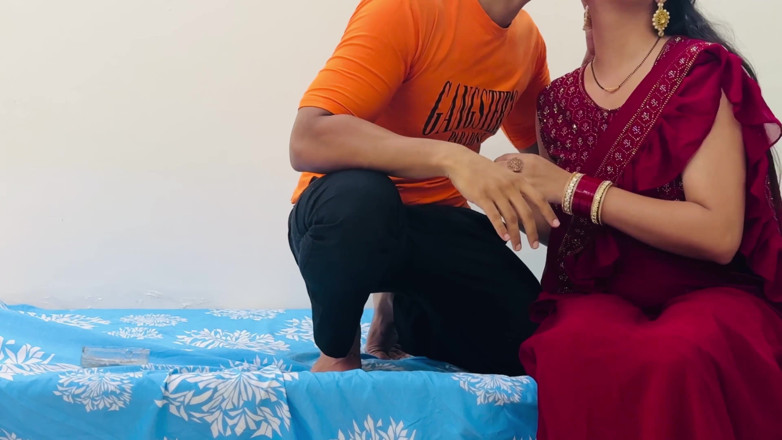 Hornycouple149: Cute Saree Bhabhi Gets Naughty with Her Devar for Rough...