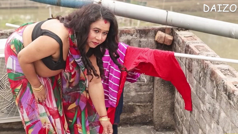 AlexDaizo: Desi Bahi Ko Akele Me Chod Diya