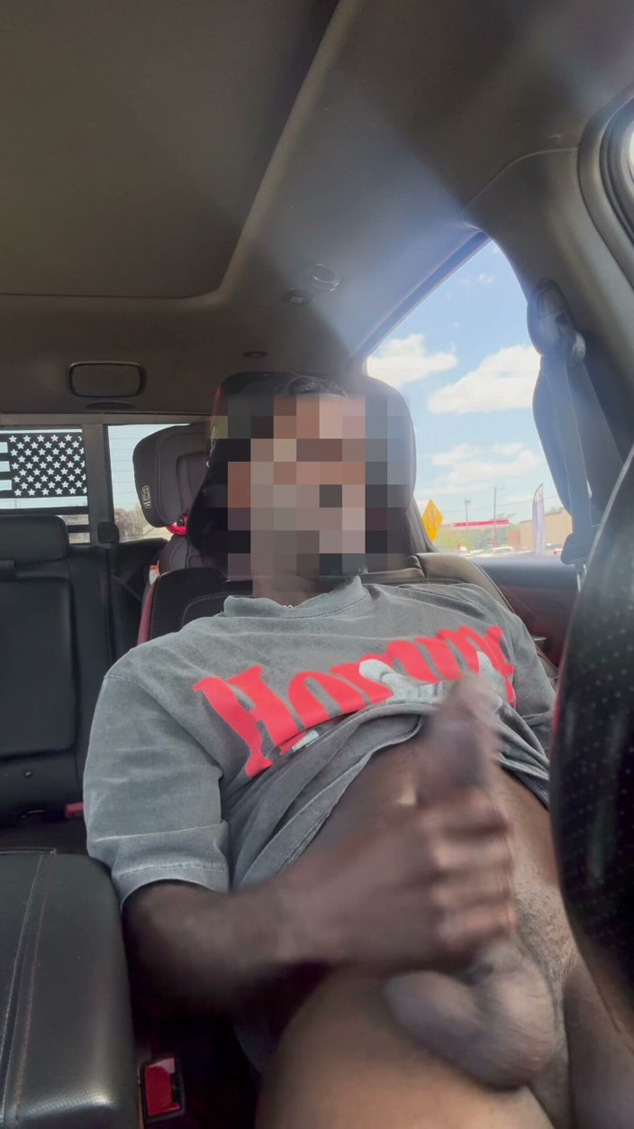 Kyle Kickstand vault: Jerk in Truck