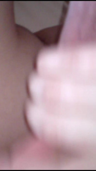 Plump Girlfried Can Be Fucked in Tights