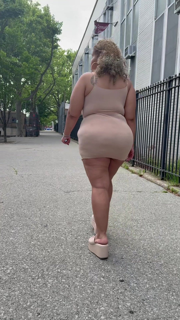 PutiLing: Kaki mengusik - kasut tumit tinggi - skirt mini - Puerto Rican Mami -...