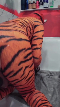 Butt Girl Tiffany Ciskiss Cosplay Tigra Pt 2 Femboy Jebanie Ogromne zabawki