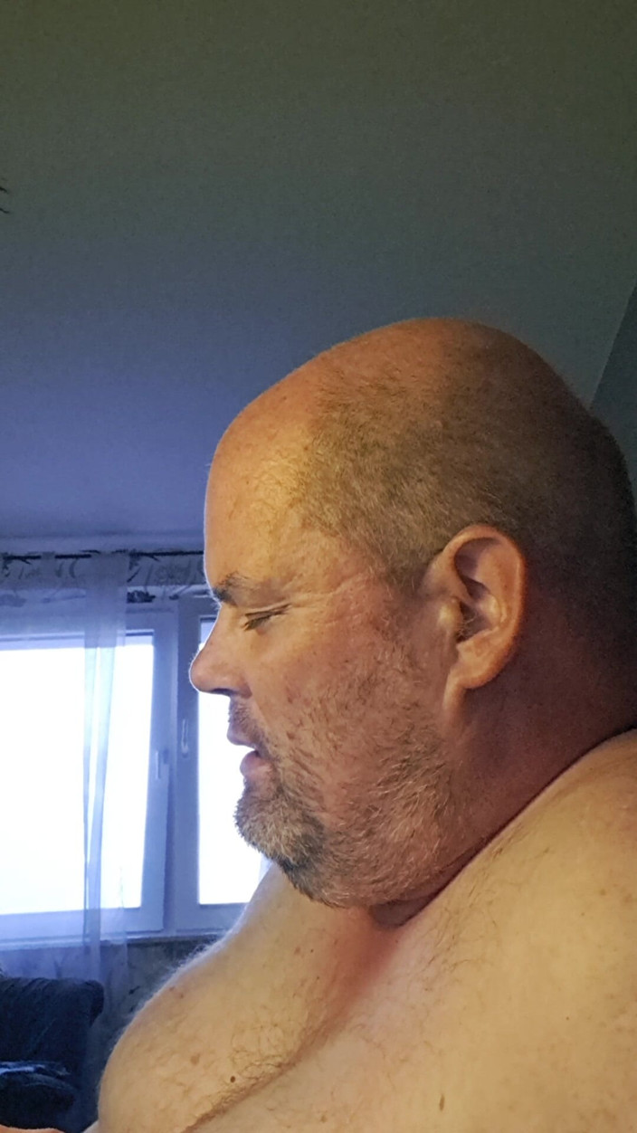 Fickspecht: Dildo Fuck Demonstration of the Slut in the Morning