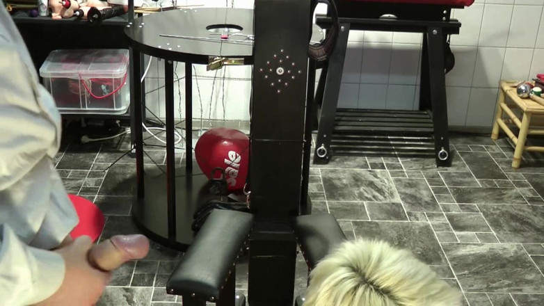 Anna Devot: Annadevot - Deep Throat with cream dispenser
