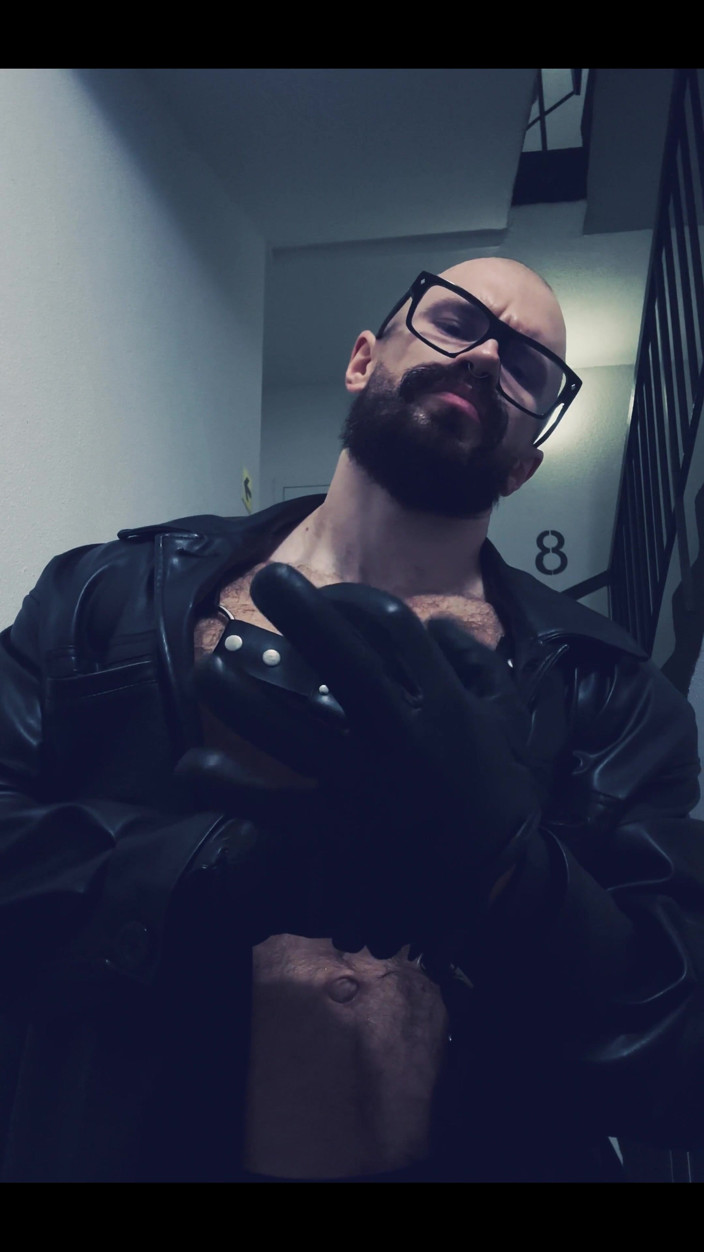 Mister Stone: ध्वनि!