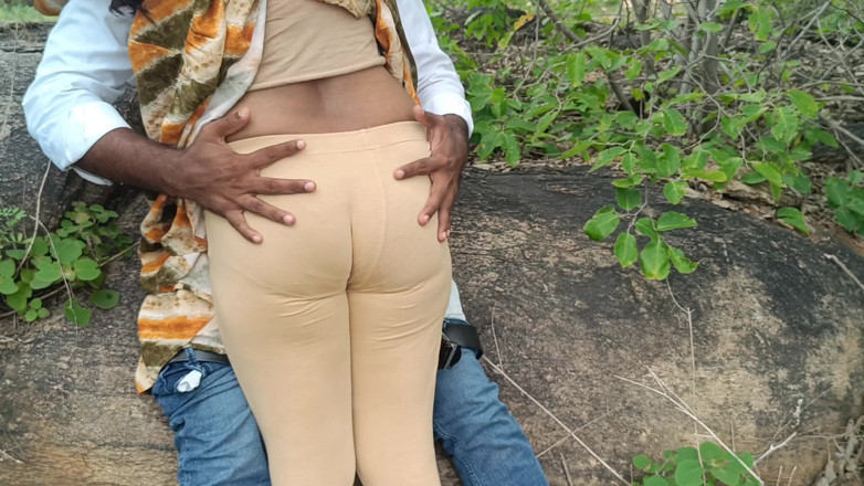 Apple baby: Buitenseks met stiefzus